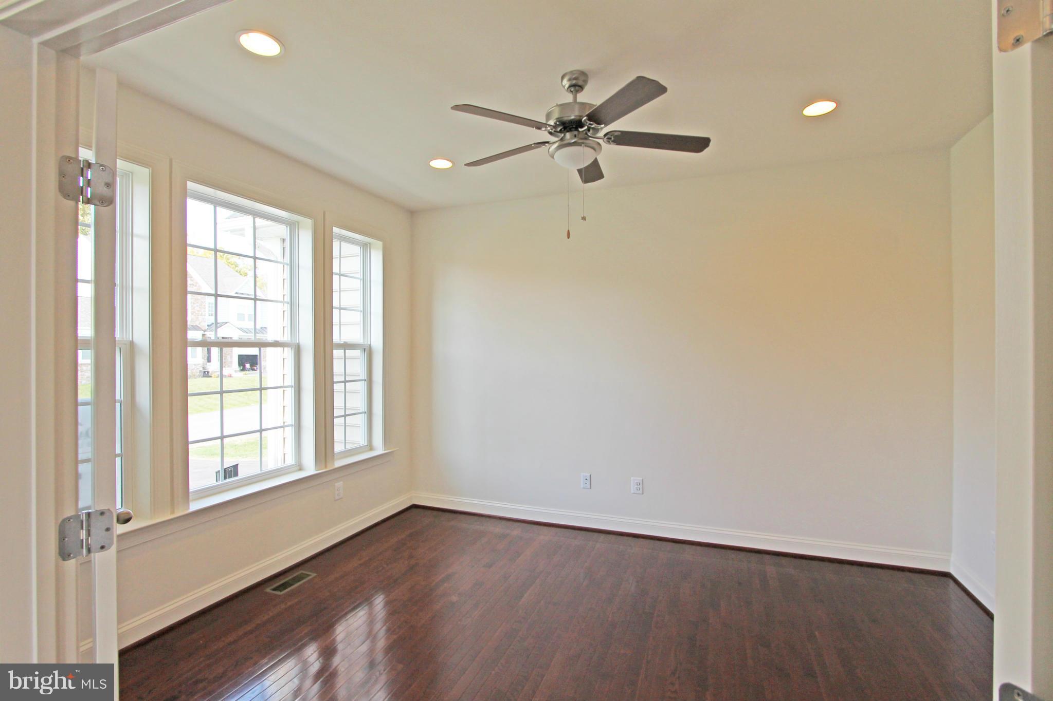 SHERIDAN ESTATES - Residential