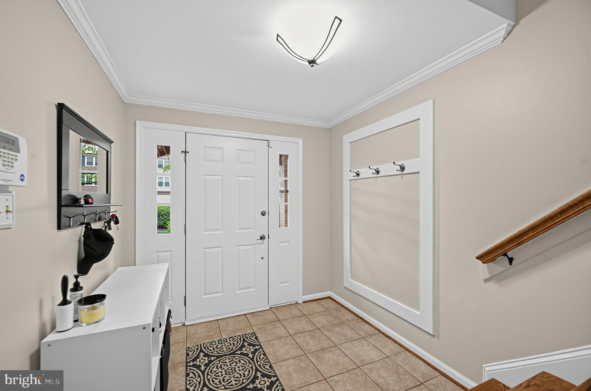 8006 BROKEN REED COURT