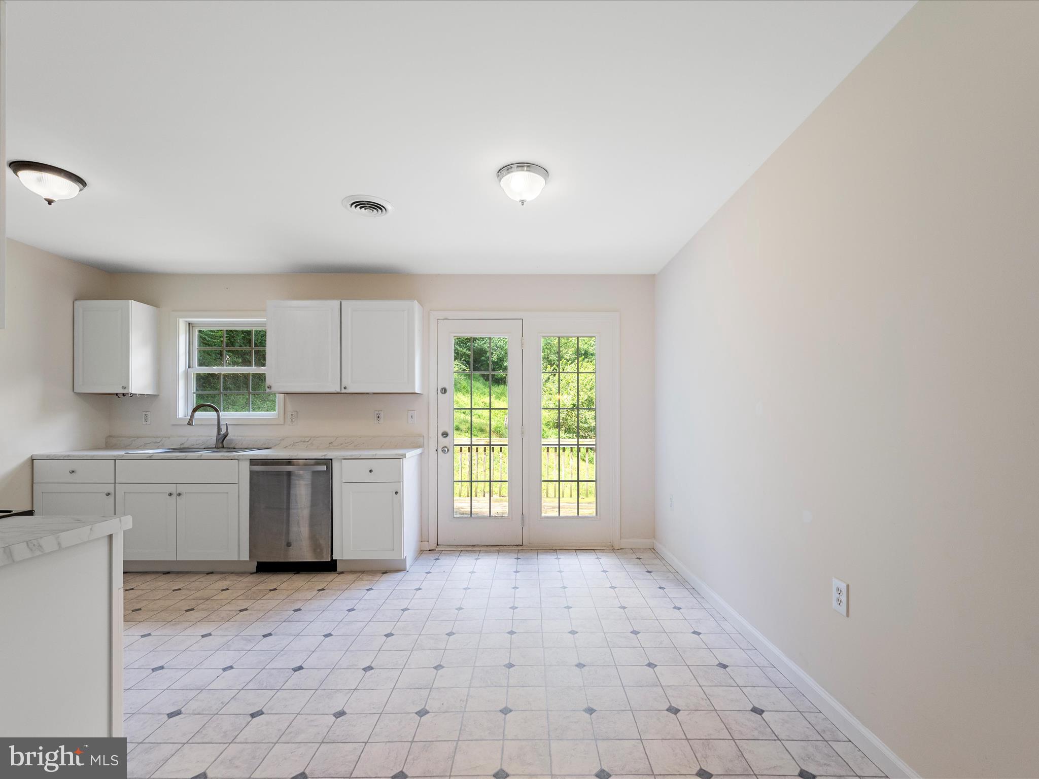 SLEEPY HOLLOW - Residential