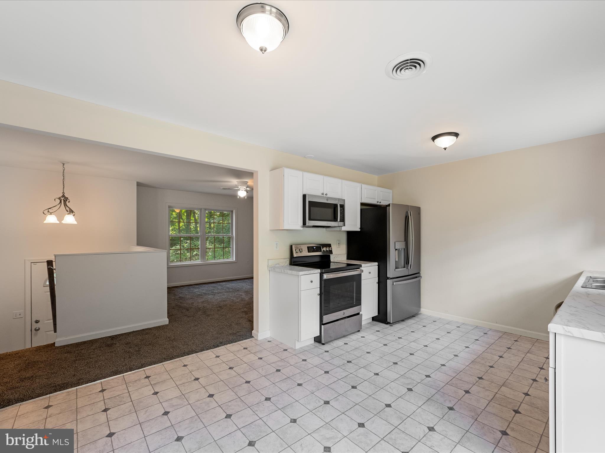 SLEEPY HOLLOW - Residential