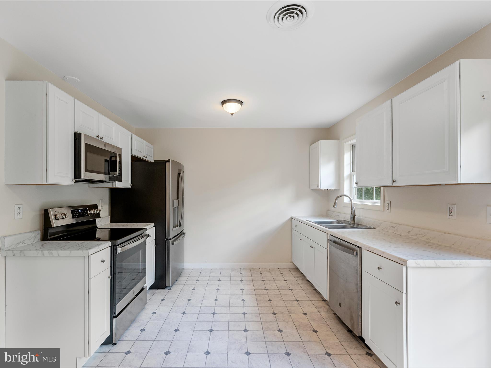 SLEEPY HOLLOW - Residential