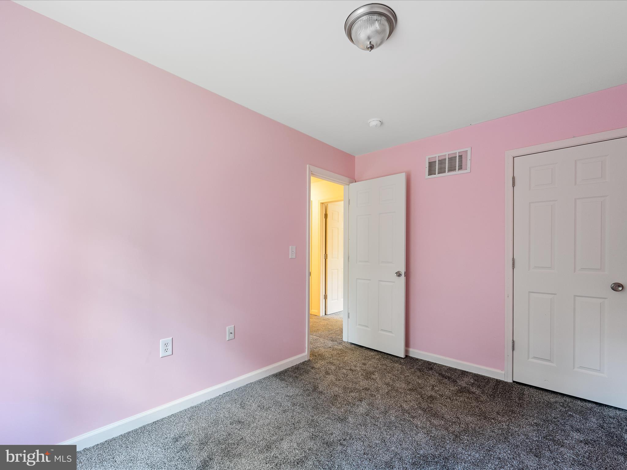 SLEEPY HOLLOW - Residential