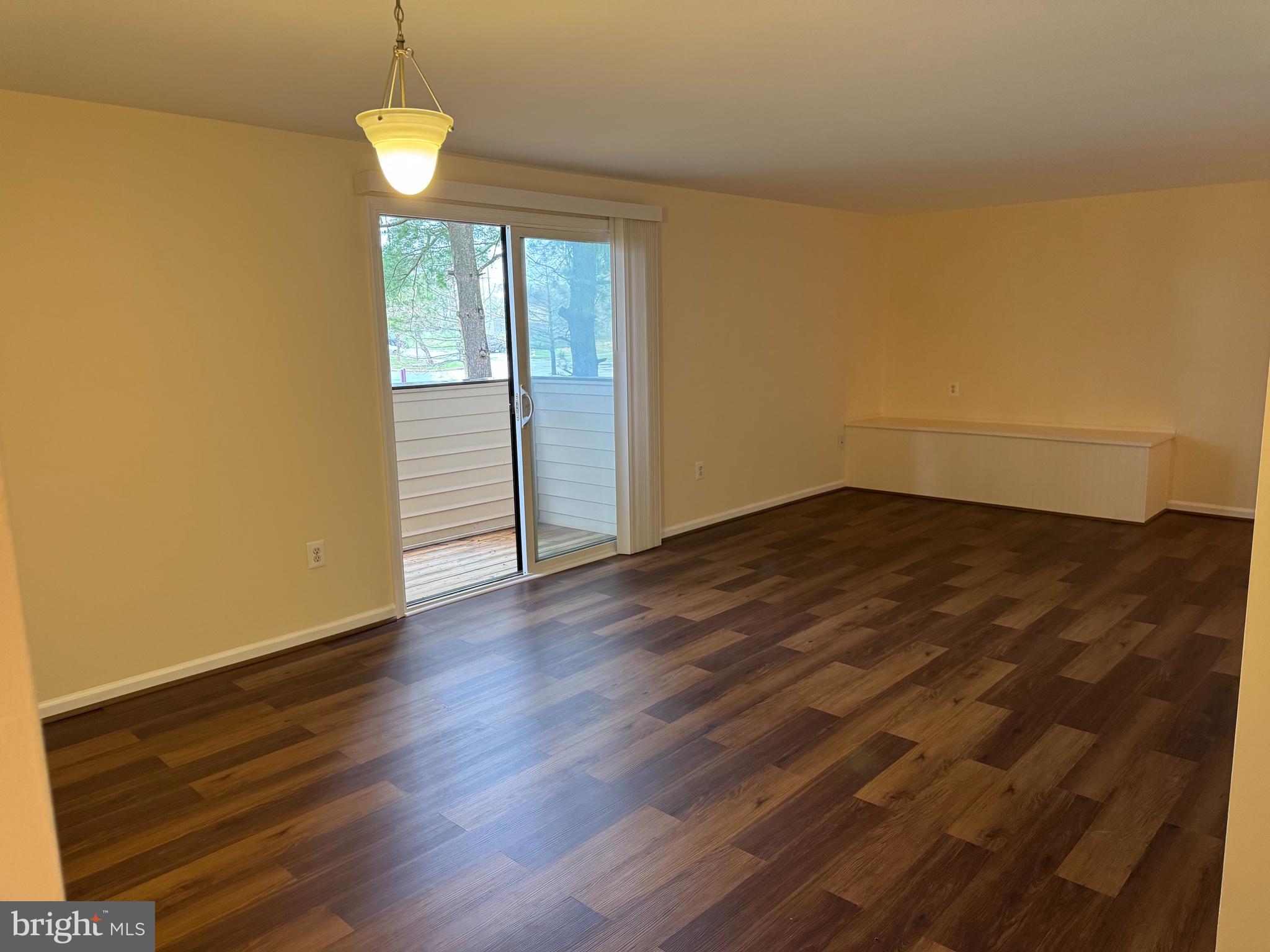 AMBERTOWNE - Residential