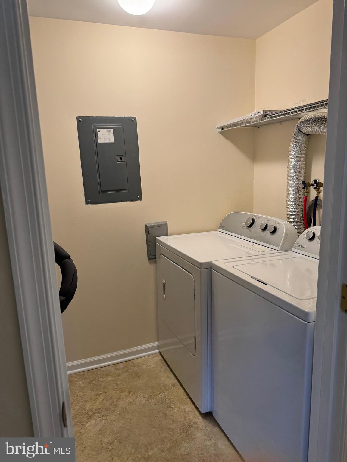 AMBERTOWNE - Residential