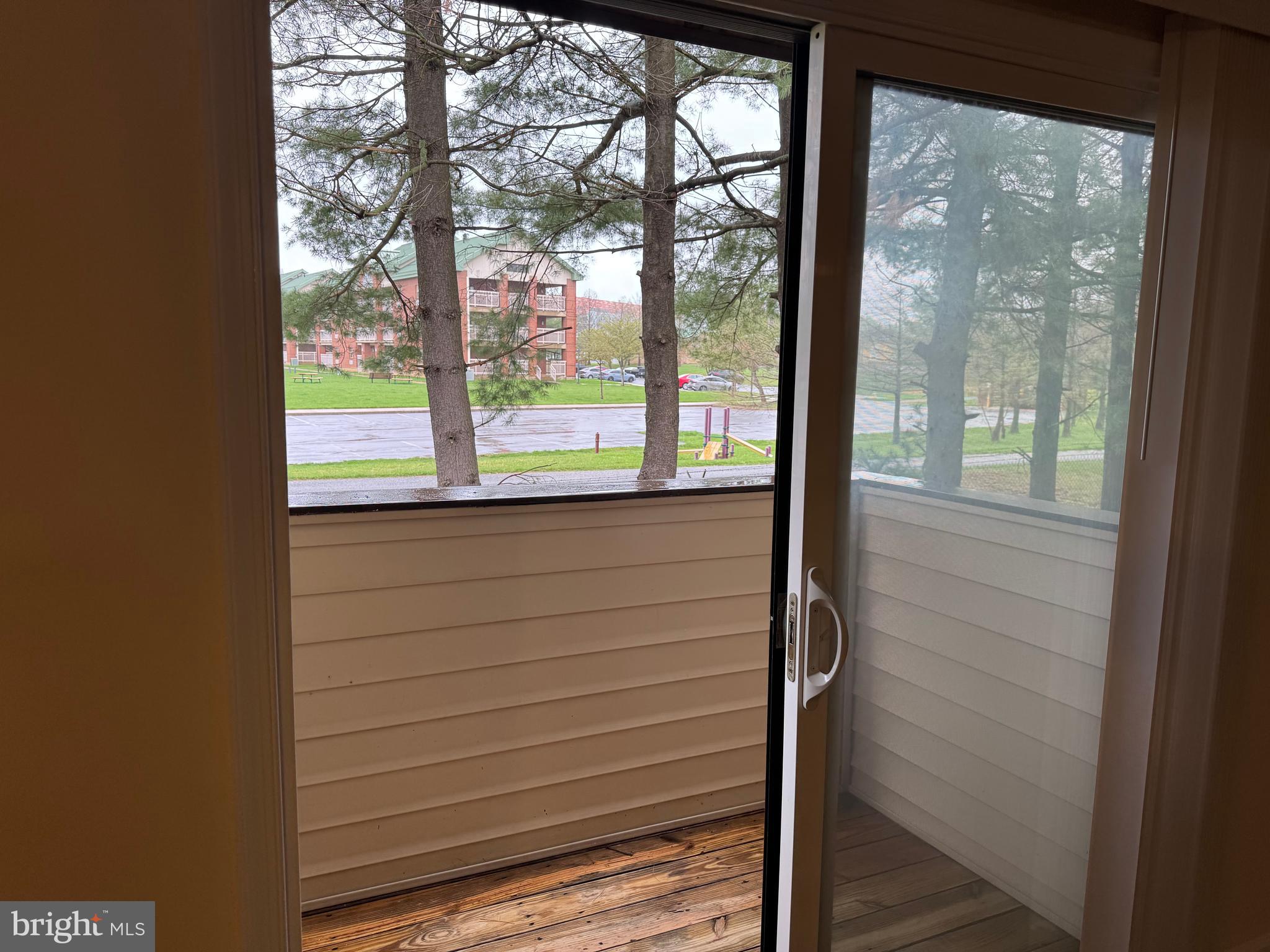 AMBERTOWNE - Residential