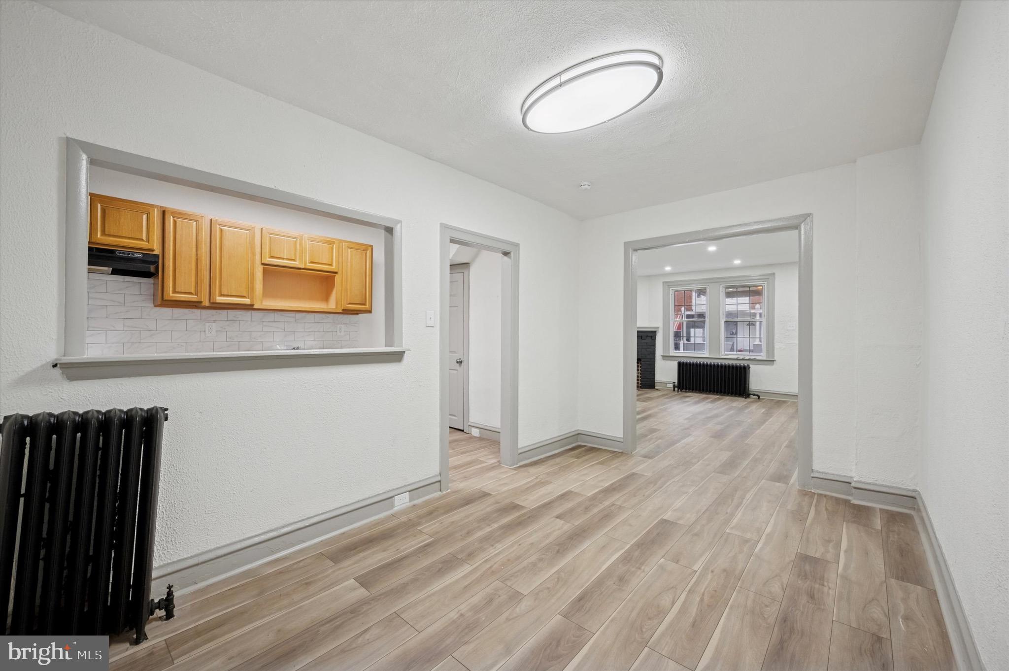 GERMANTOWN (EAST) - Residential