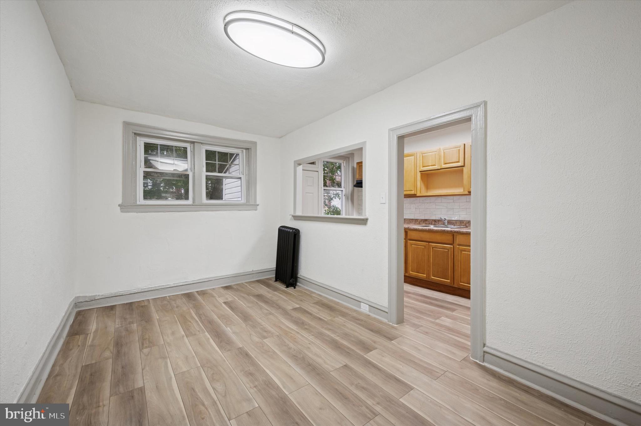 GERMANTOWN (EAST) - Residential