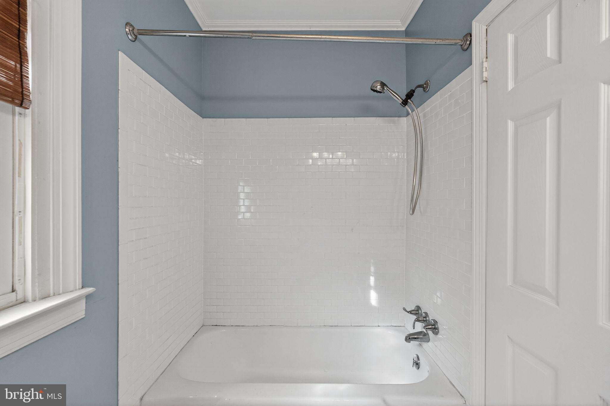 NORTH HILLS - Residential