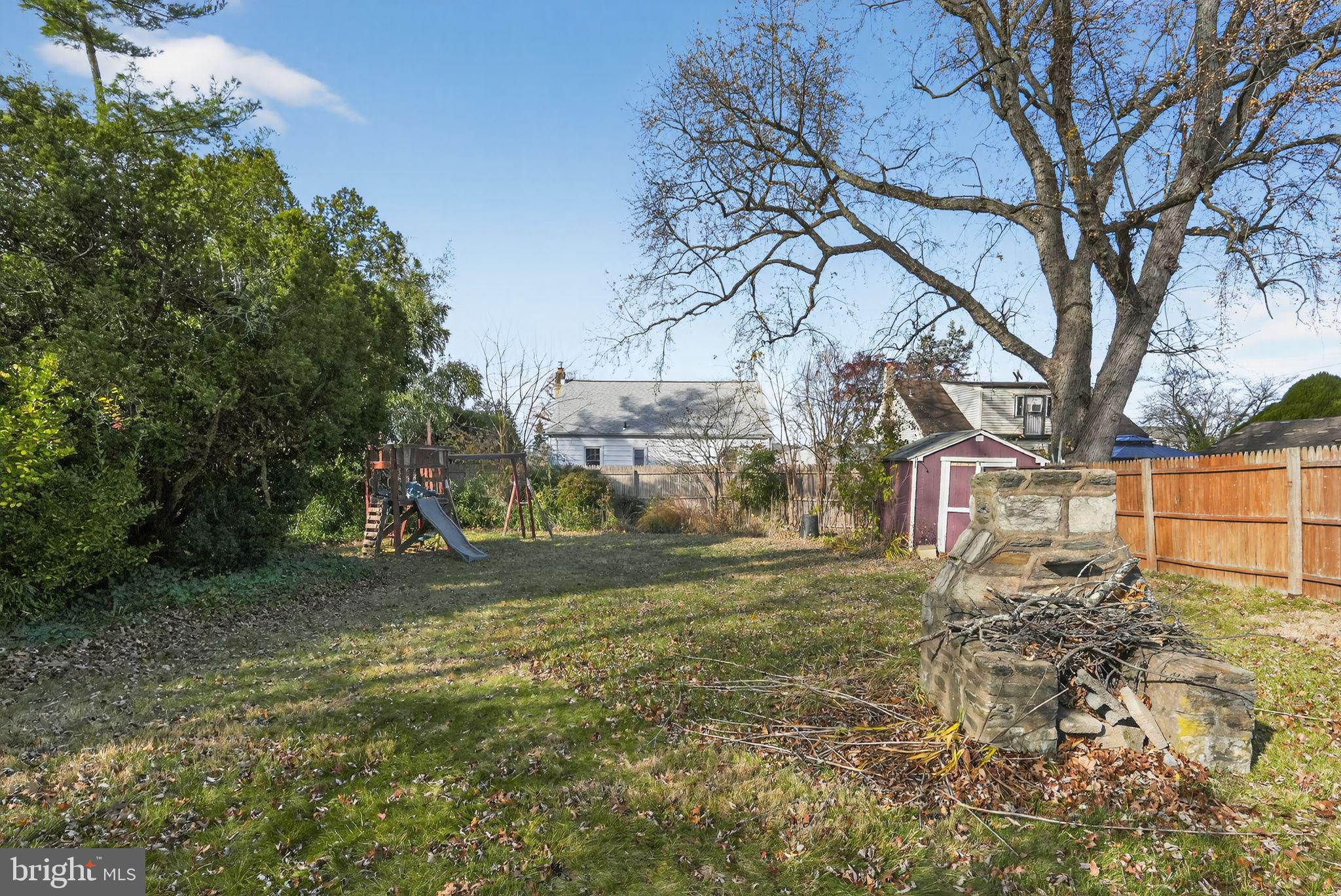 NORTH HILLS - Residential