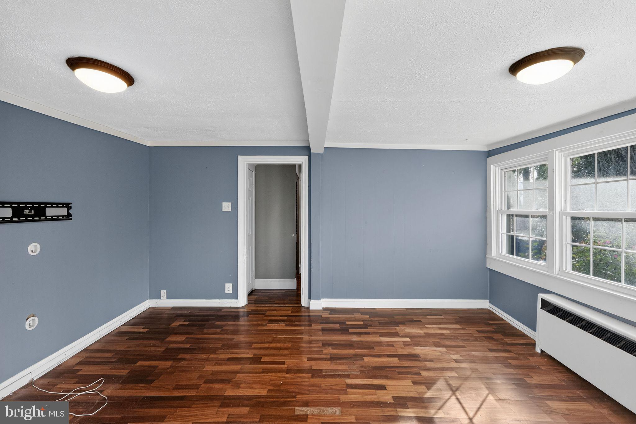 NORTH HILLS - Residential