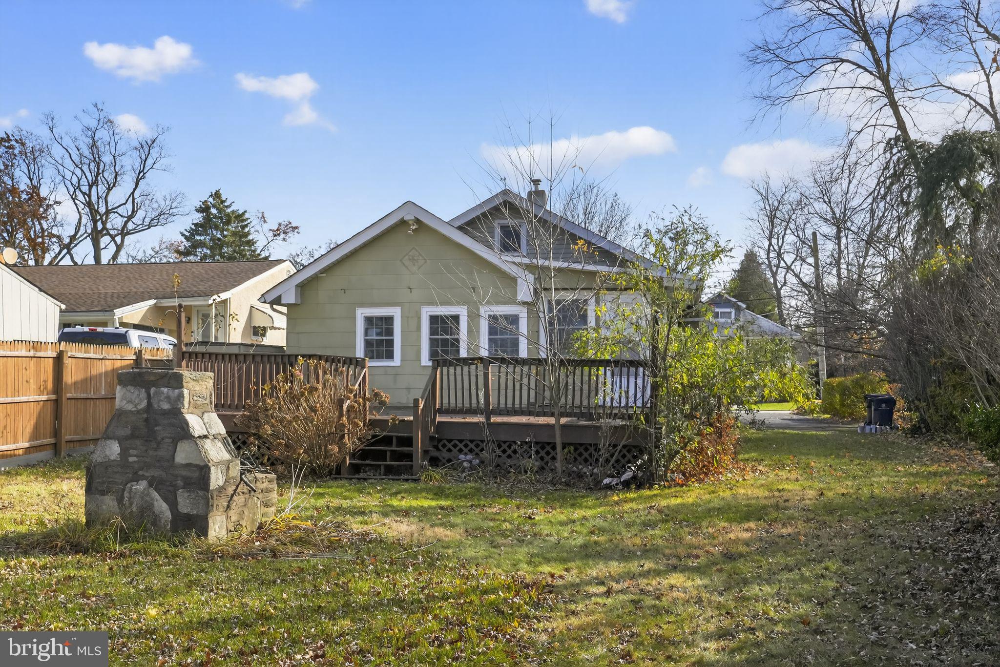 NORTH HILLS - Residential