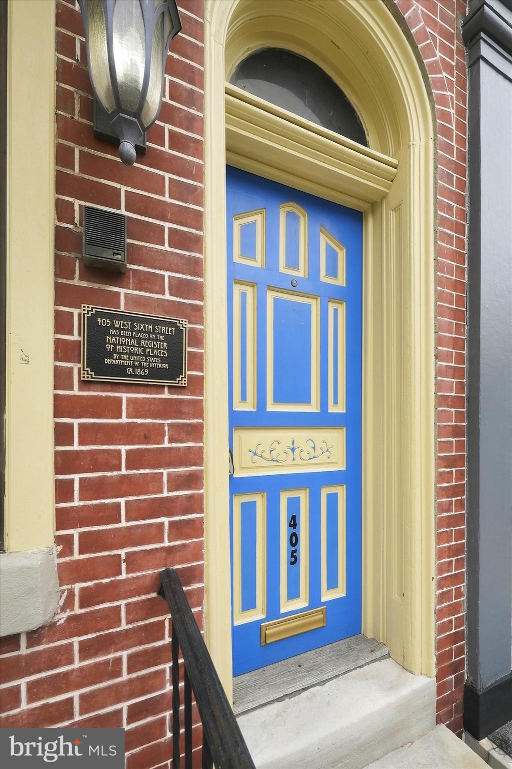 405 W 6TH STREET