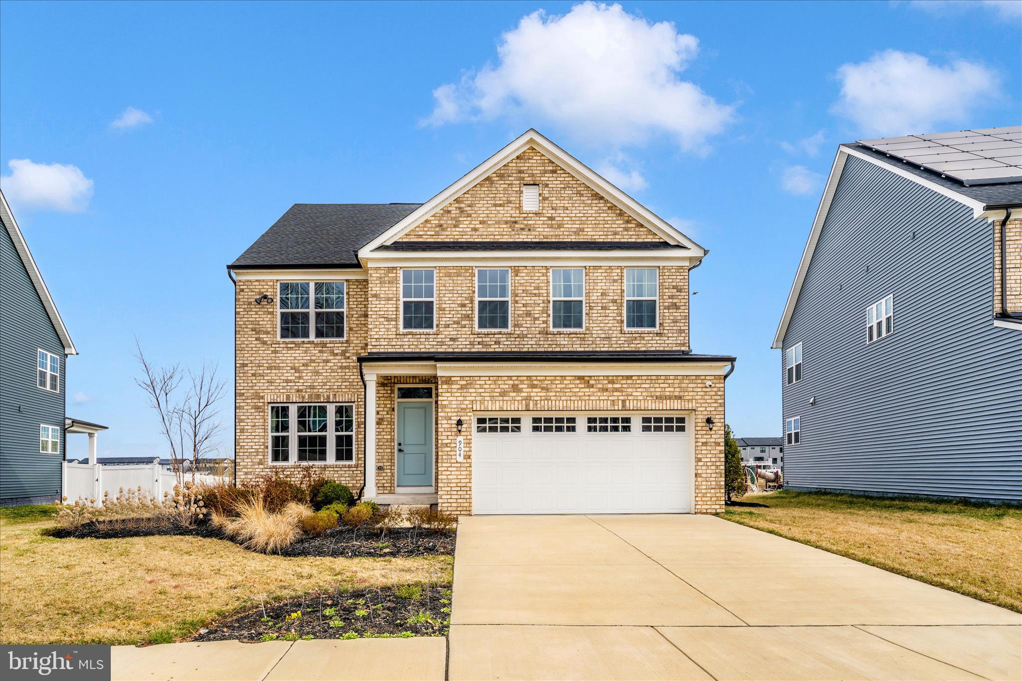 904 MIDBROOK LN LANE