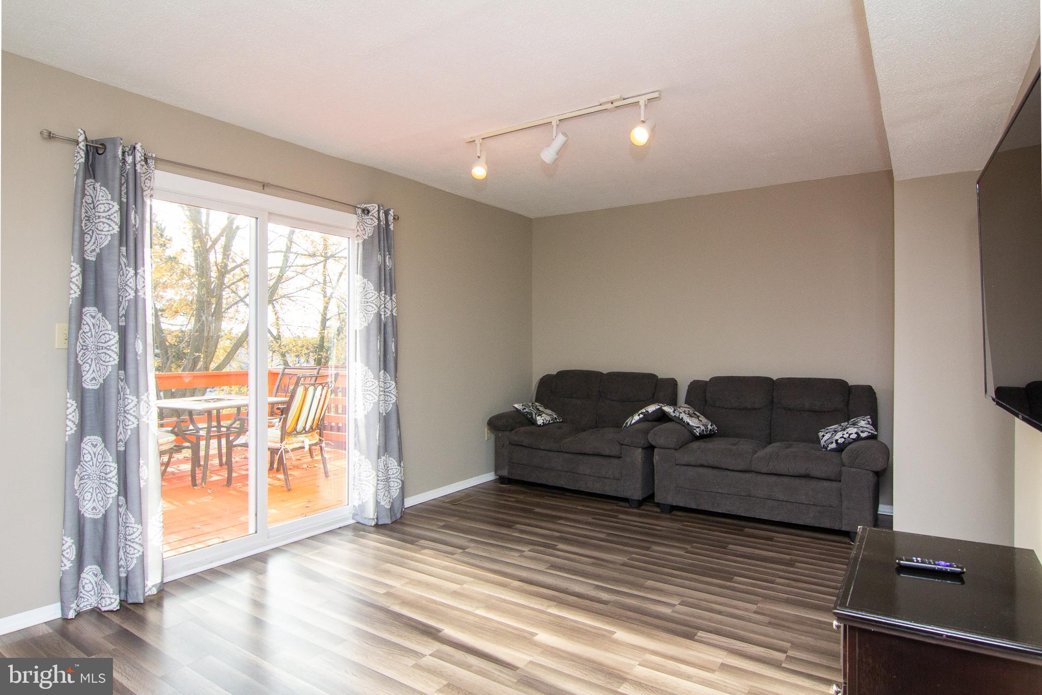 THE GREENS OF WESTMINSTER - Residential