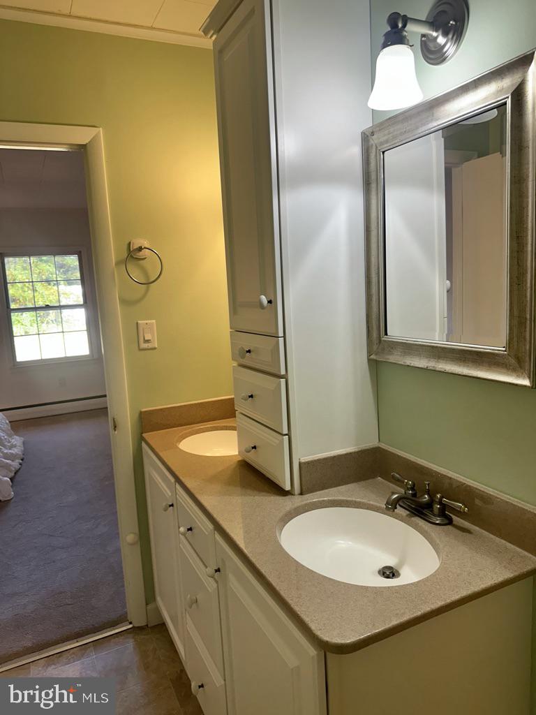 CLIFTON - Residential