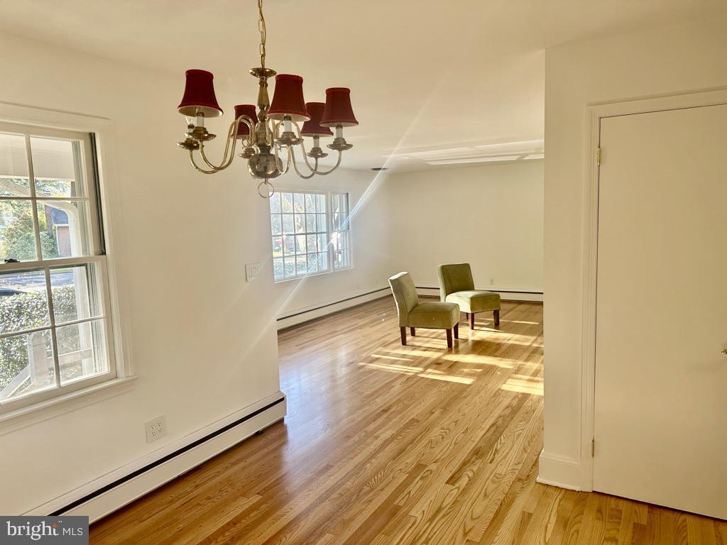 CLIFTON - Residential