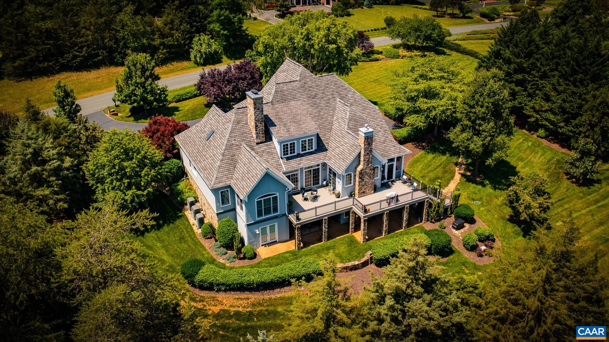 THE ROCKS - Residential