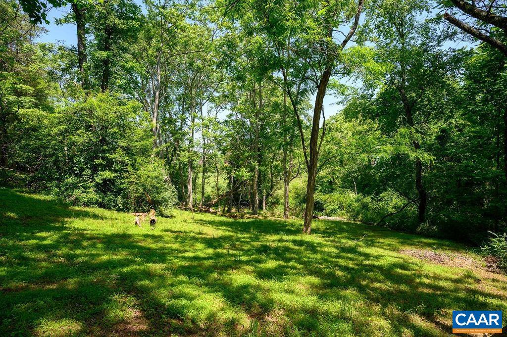 THE ROCKS - Residential