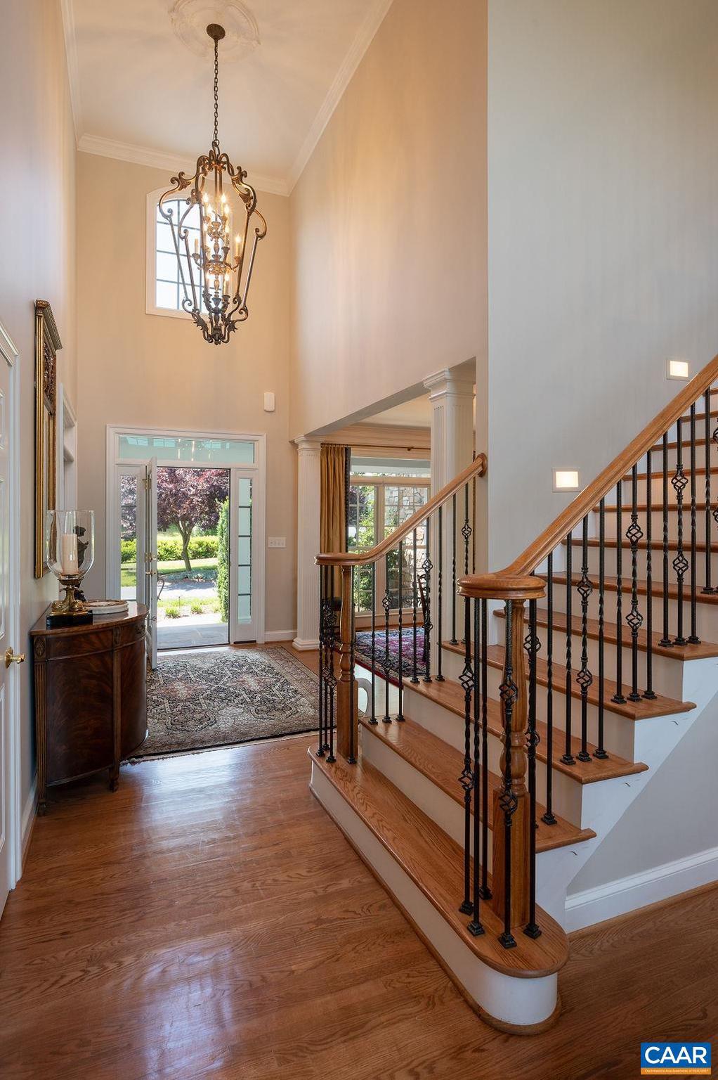 THE ROCKS - Residential