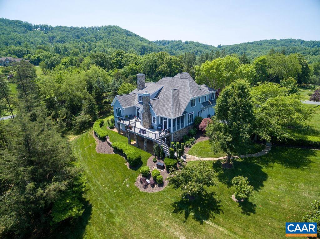 THE ROCKS - Residential