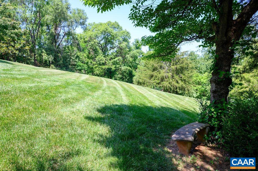 THE ROCKS - Residential