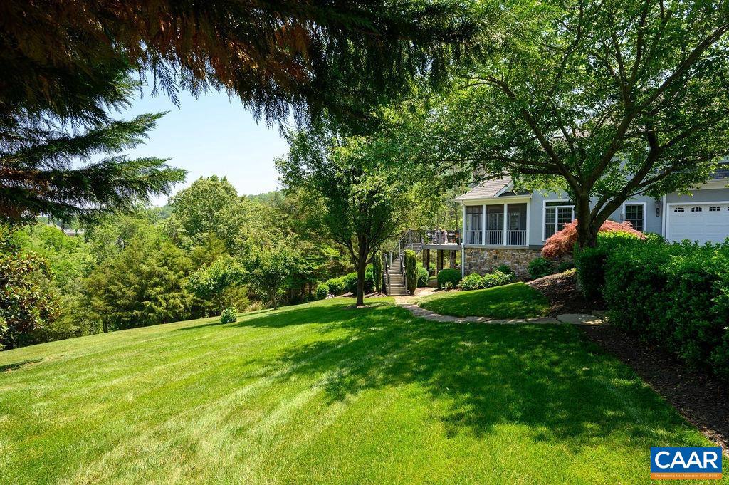 THE ROCKS - Residential