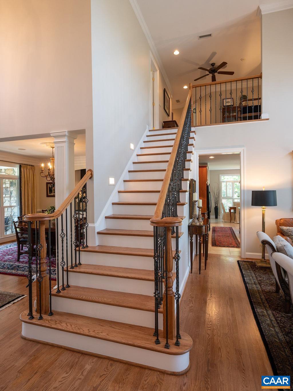 THE ROCKS - Residential