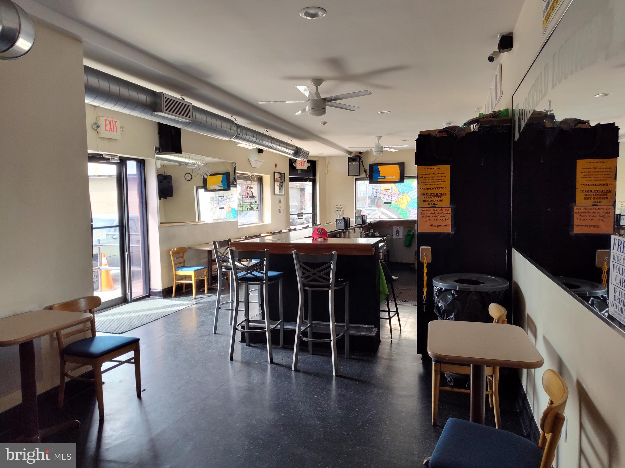 OLDE KENSINGTON - Commercial Sale