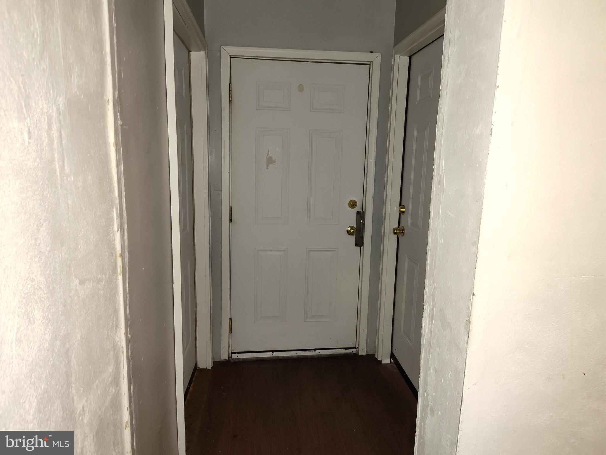 OLDE KENSINGTON - Commercial Sale