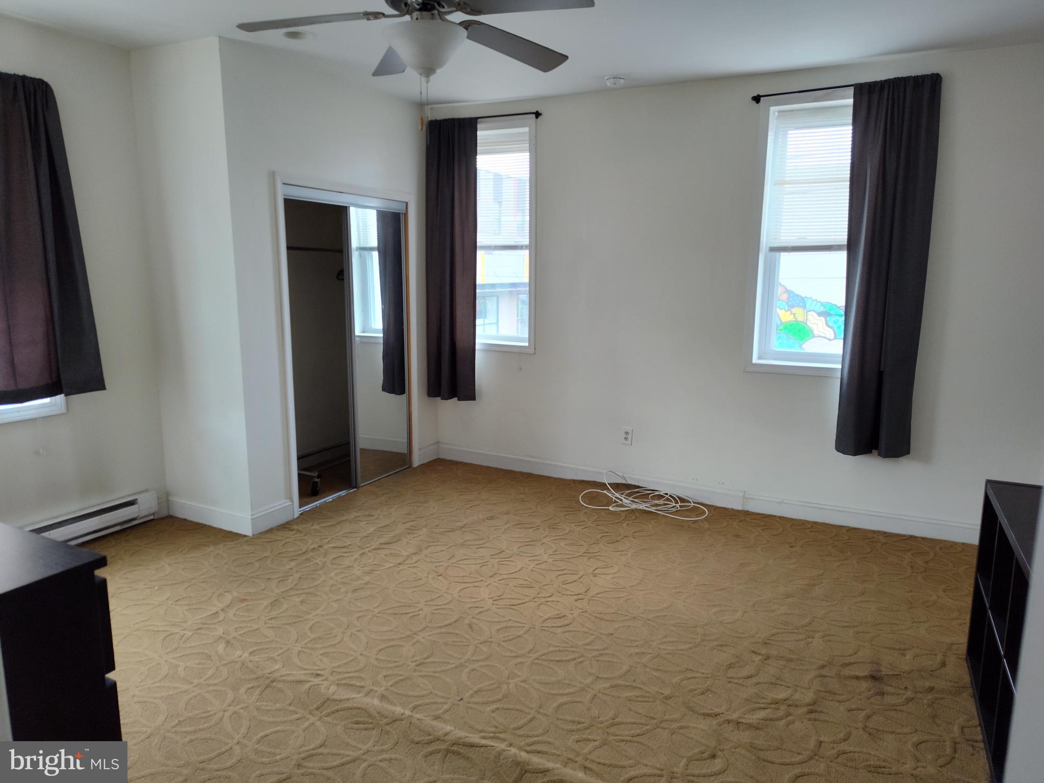 OLDE KENSINGTON - Commercial Sale