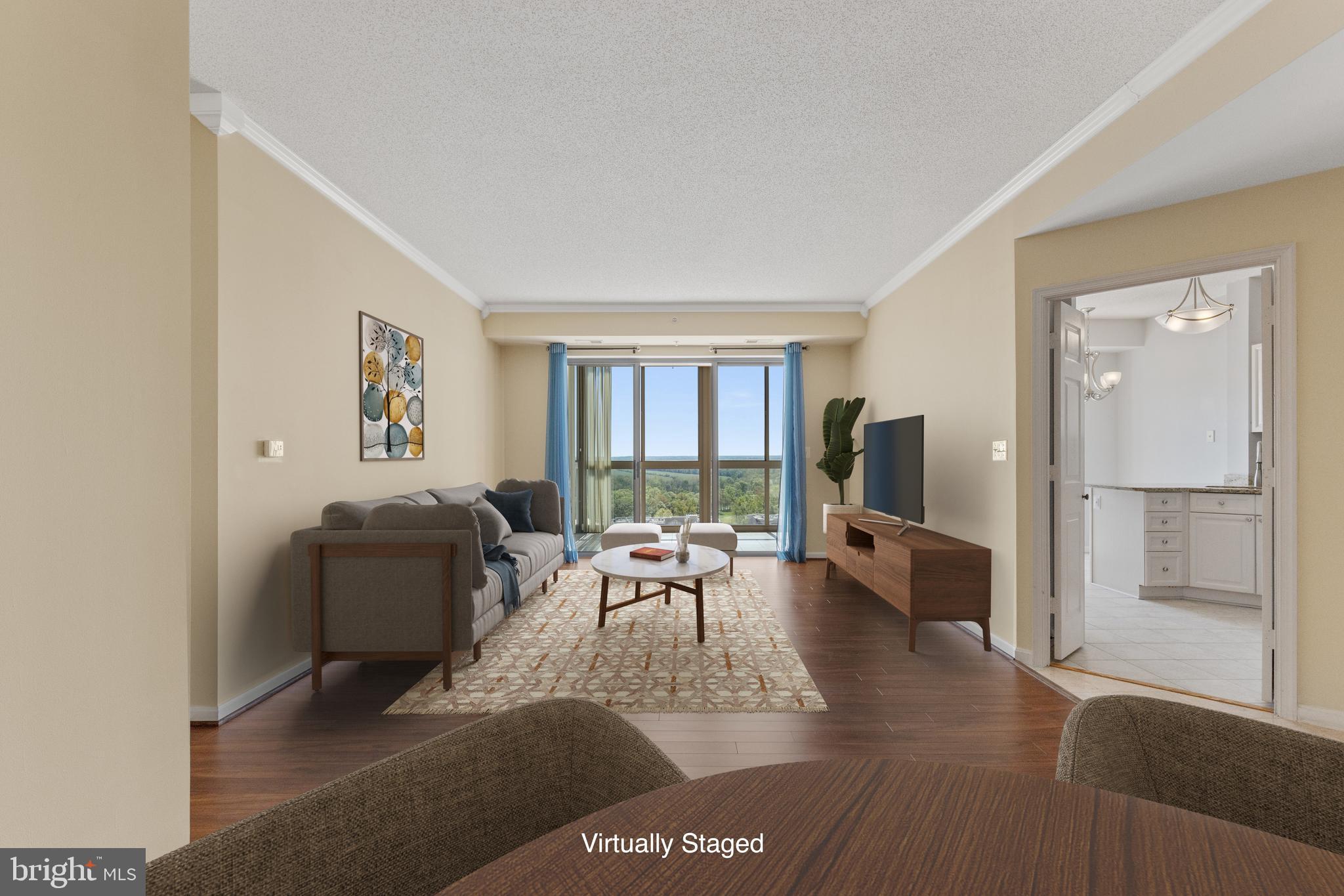 LANSDOWNE WOODS - Residential