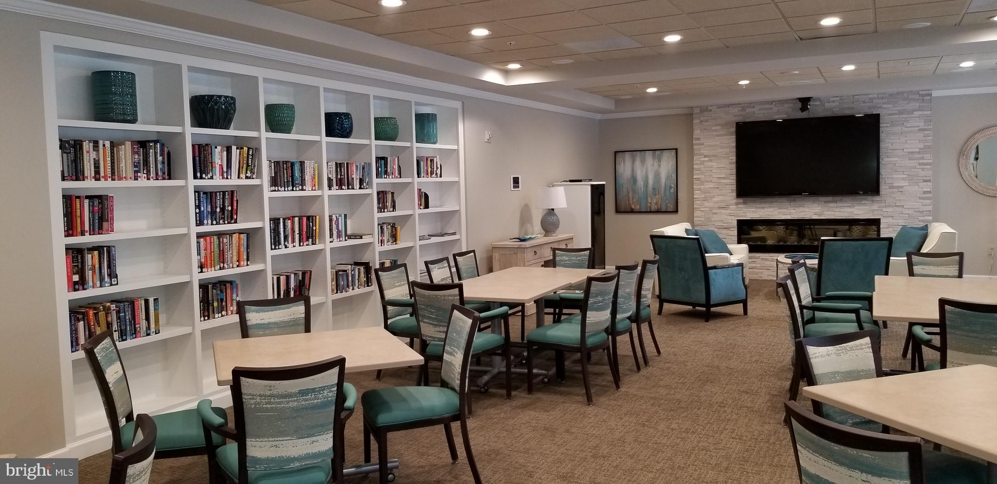 LANSDOWNE WOODS - Residential