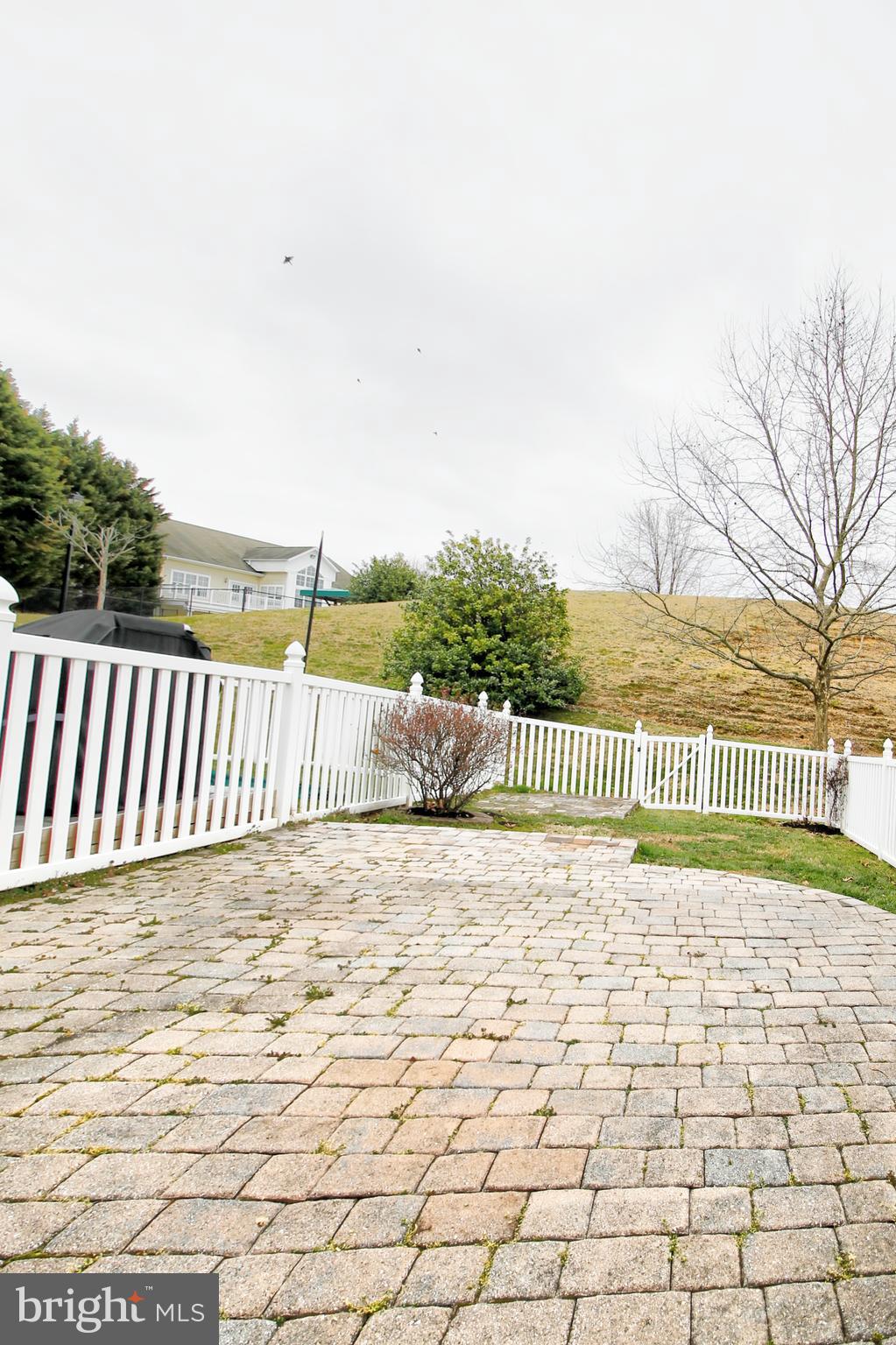 GREENBRIER HILLS - Residential