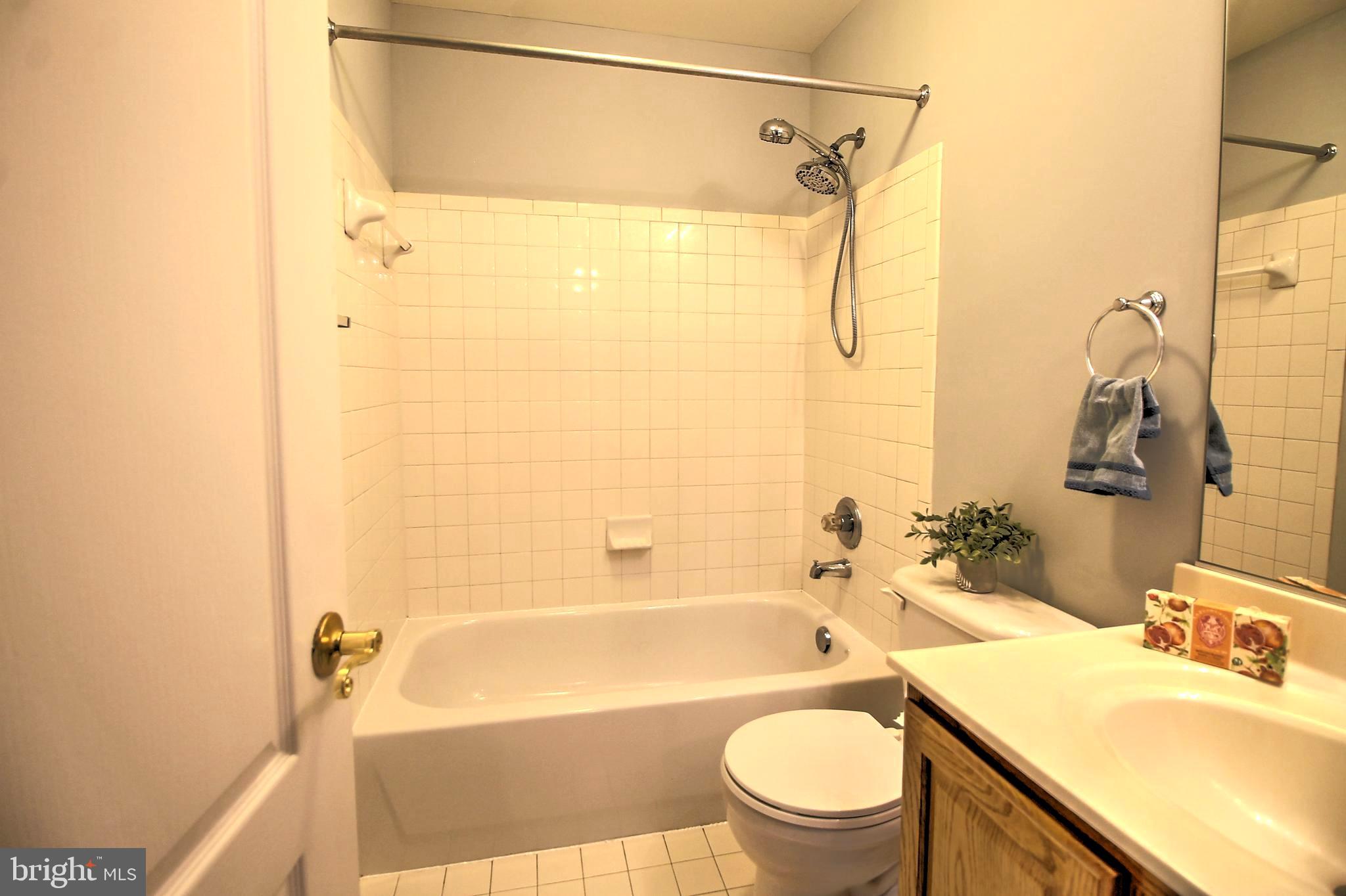 GREENBRIER HILLS - Residential