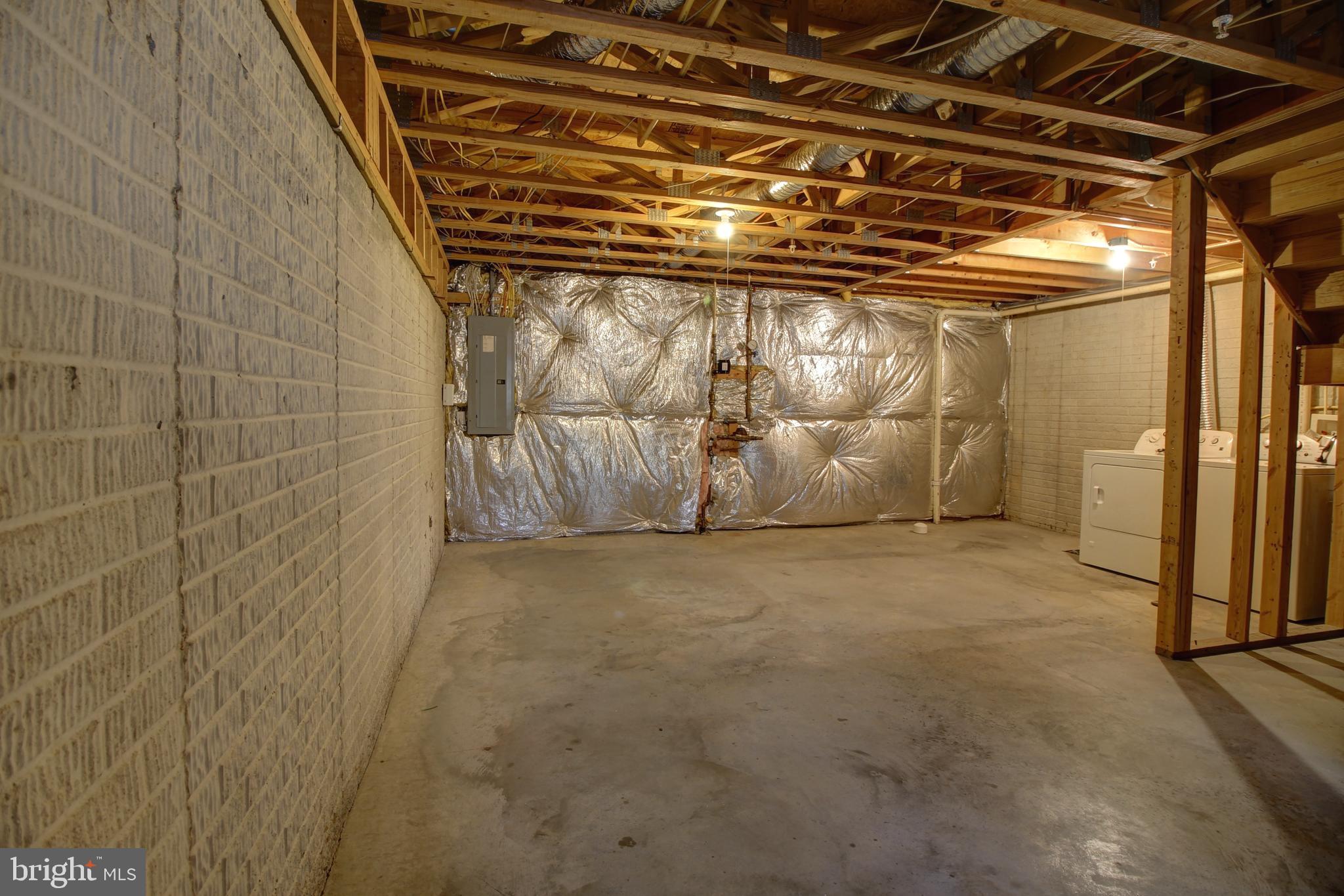 GREENBRIER HILLS - Residential