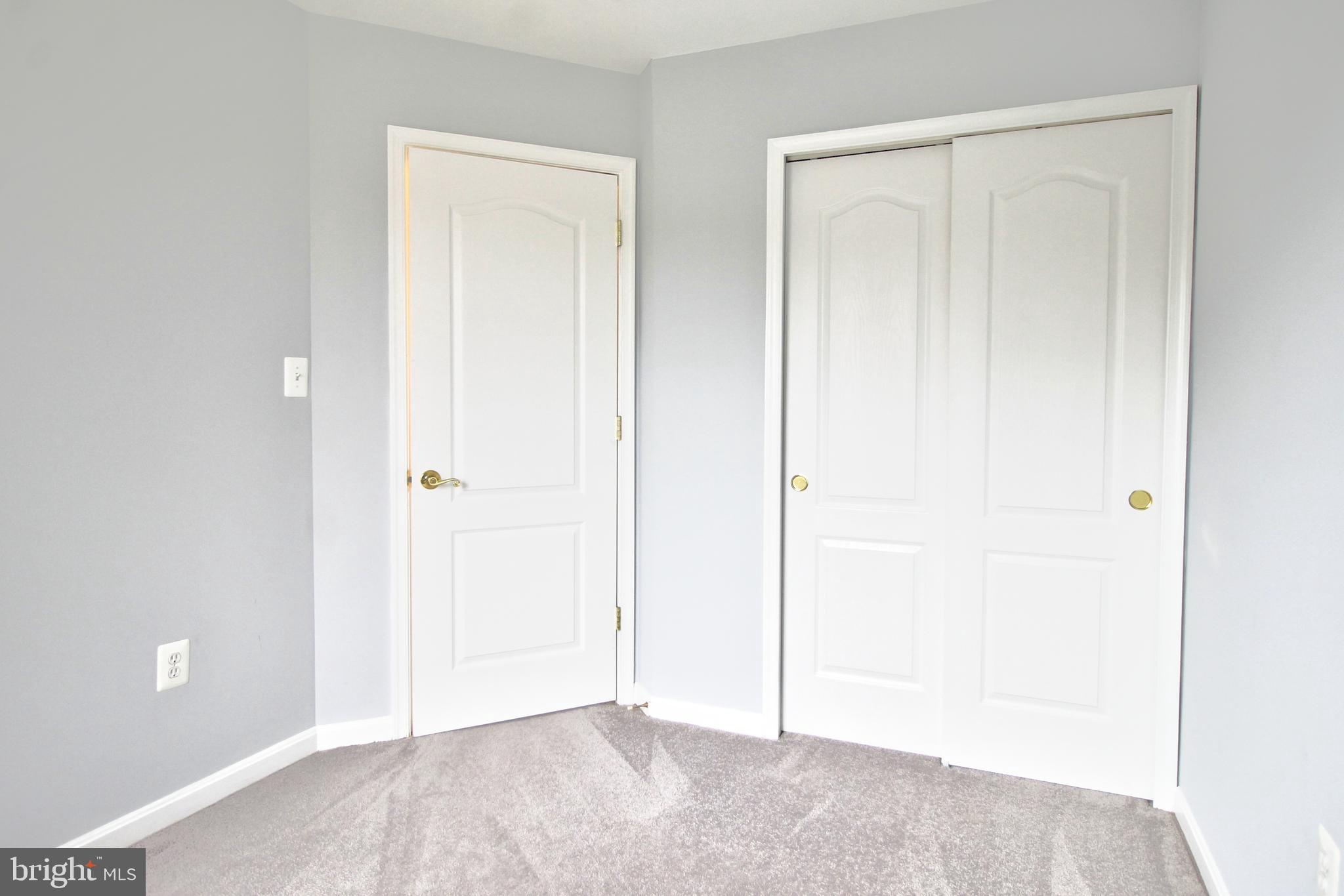 GREENBRIER HILLS - Residential