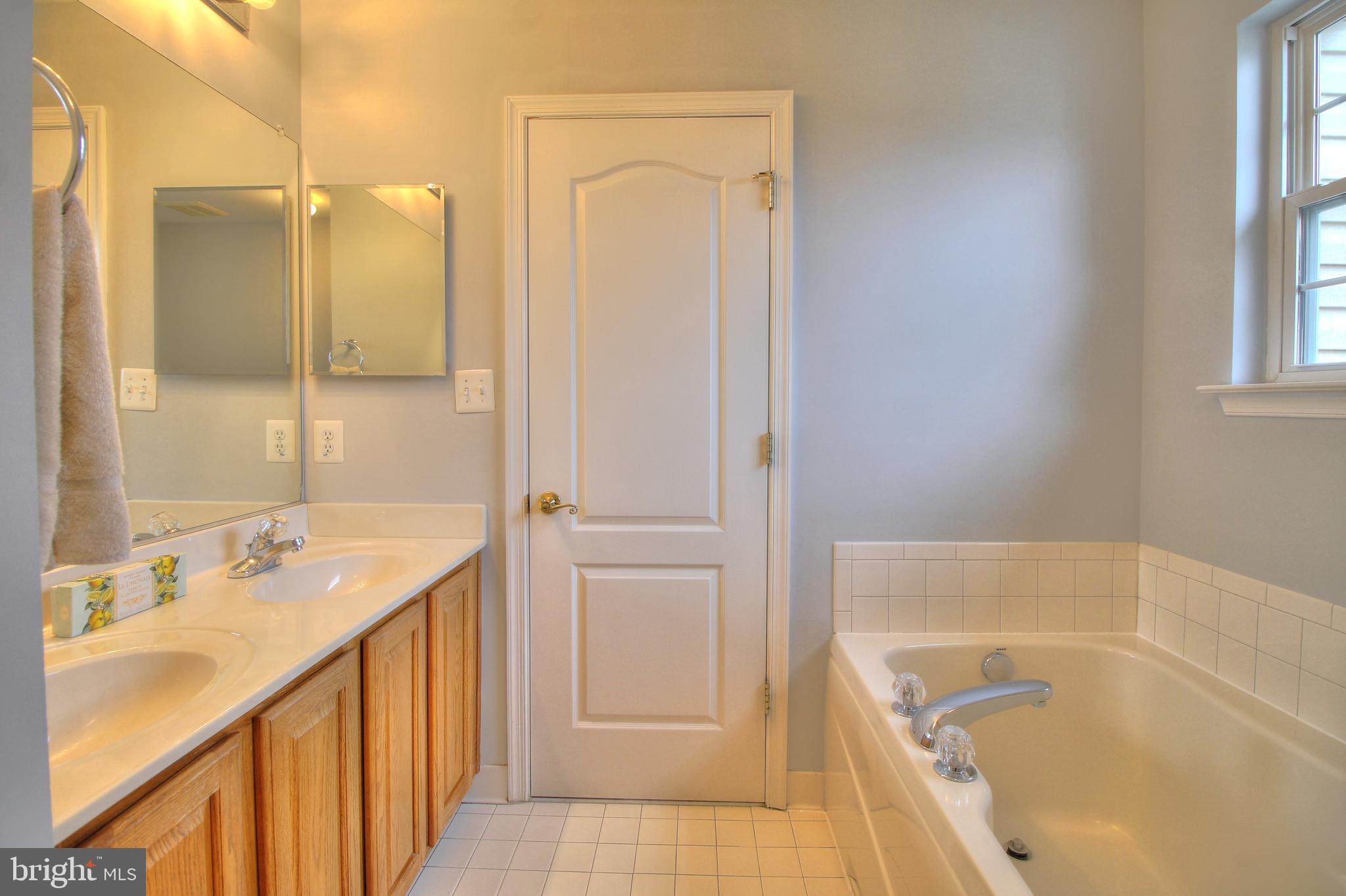 GREENBRIER HILLS - Residential