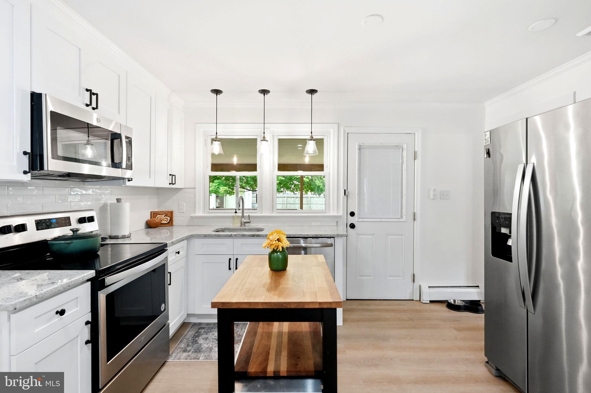 135 LONGSHORE AVENUE