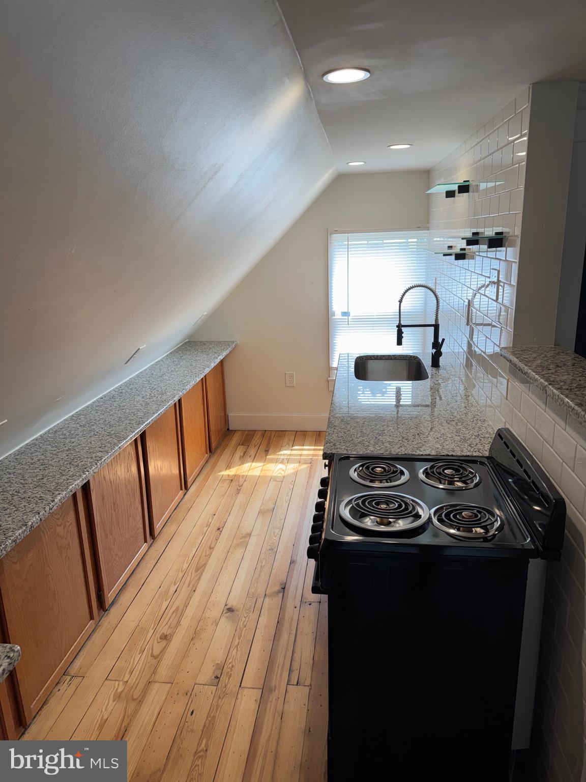 302 E MARKET STREET 3