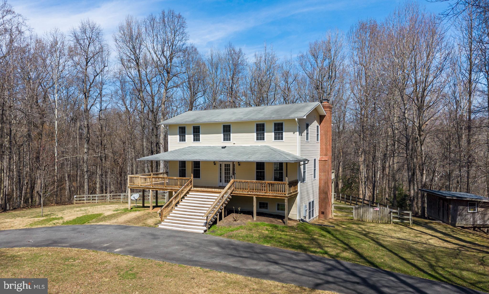 HUGGER - Residential