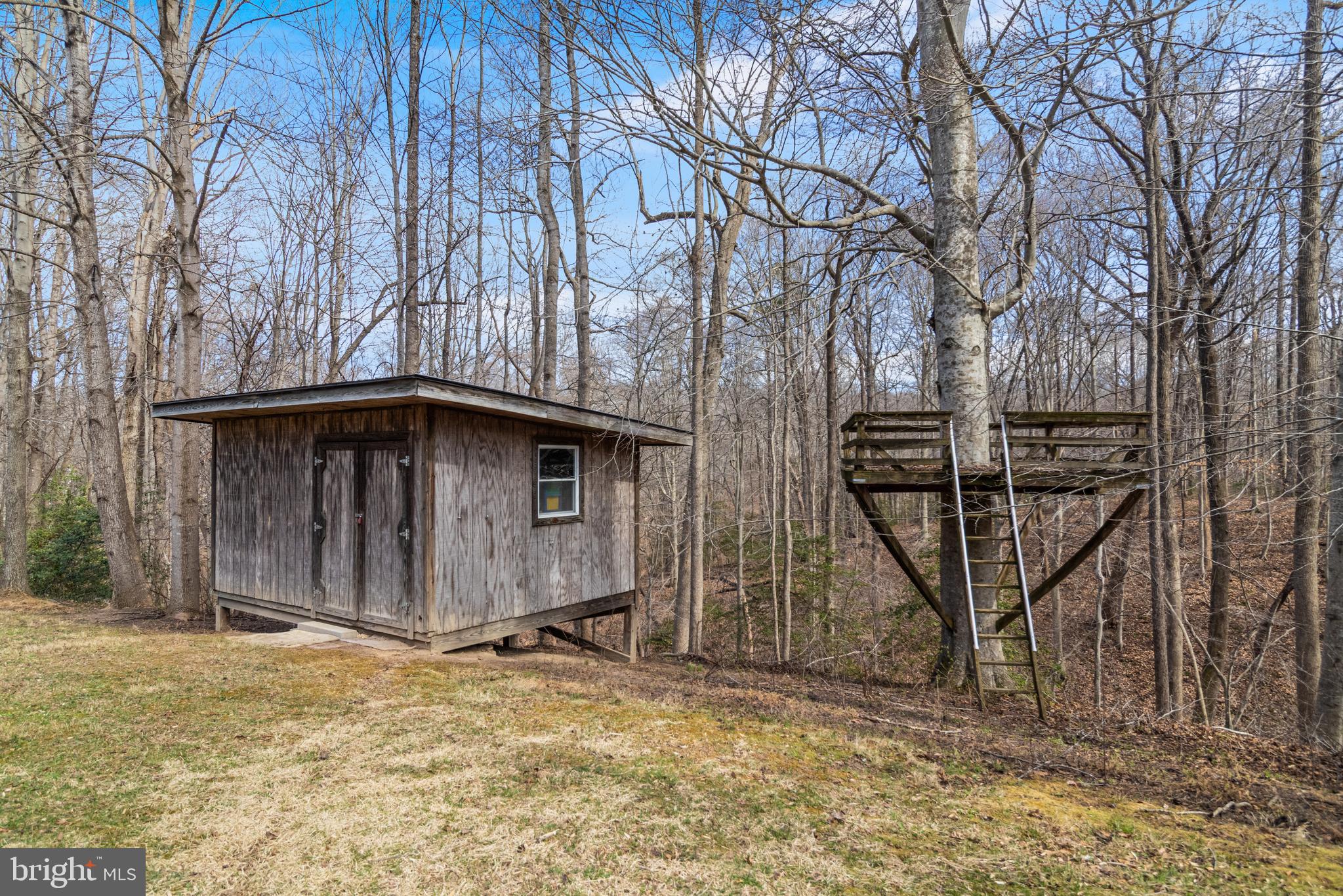 HUGGER - Residential