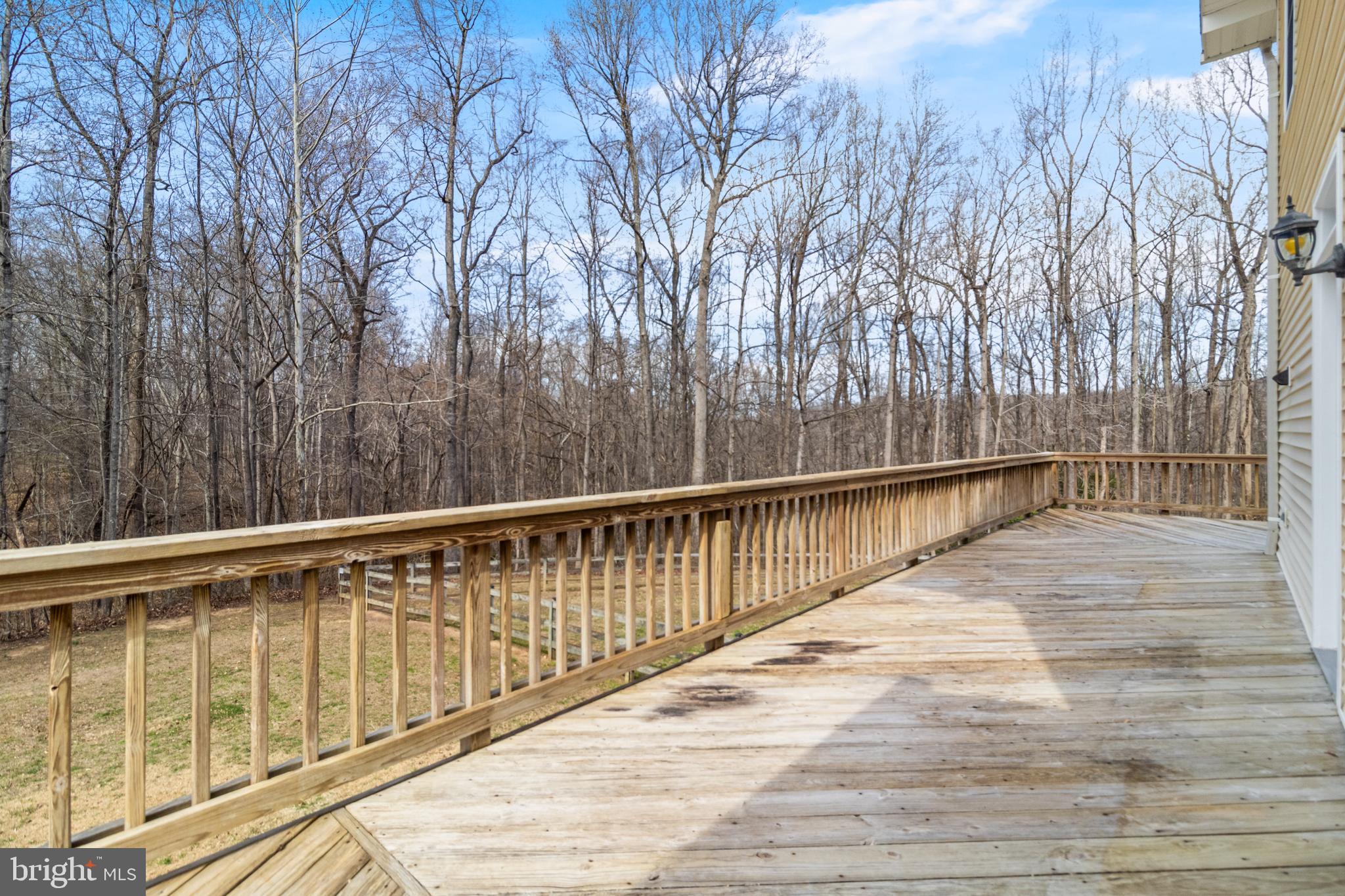 HUGGER - Residential