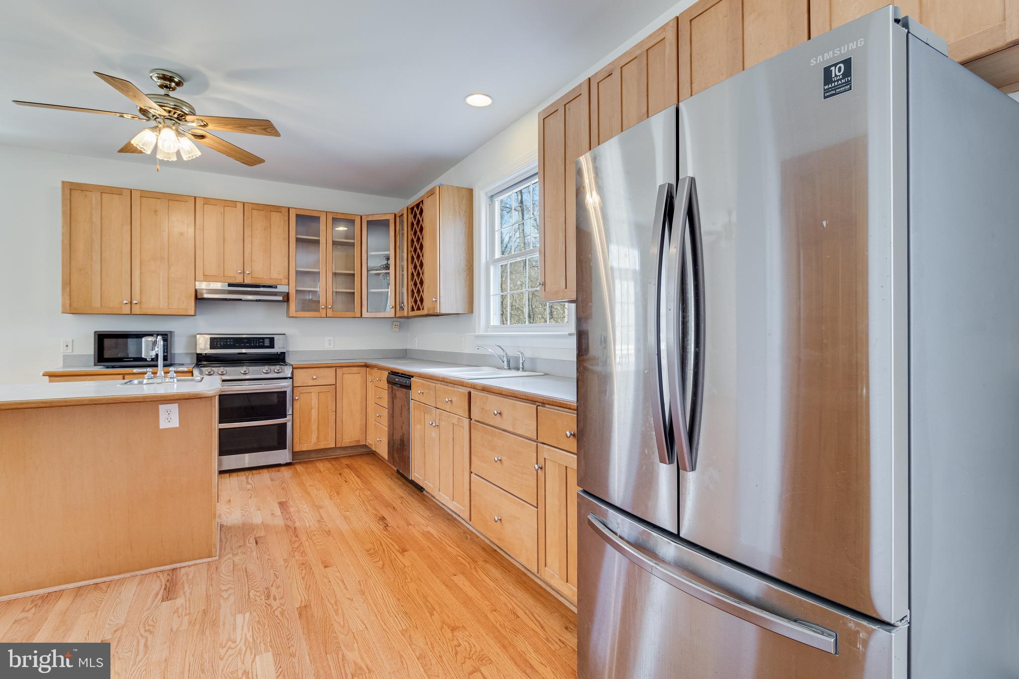 HUGGER - Residential