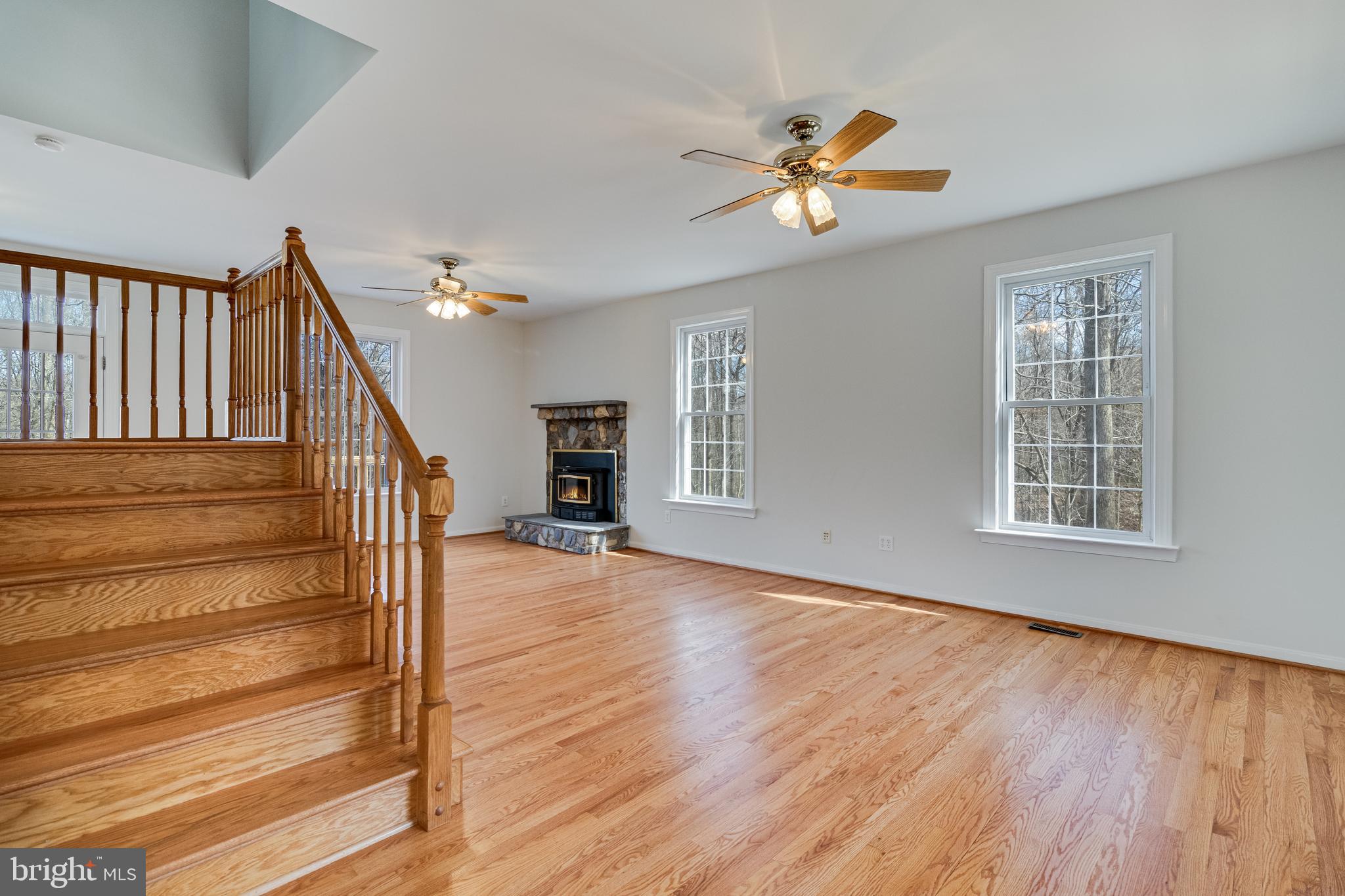 HUGGER - Residential