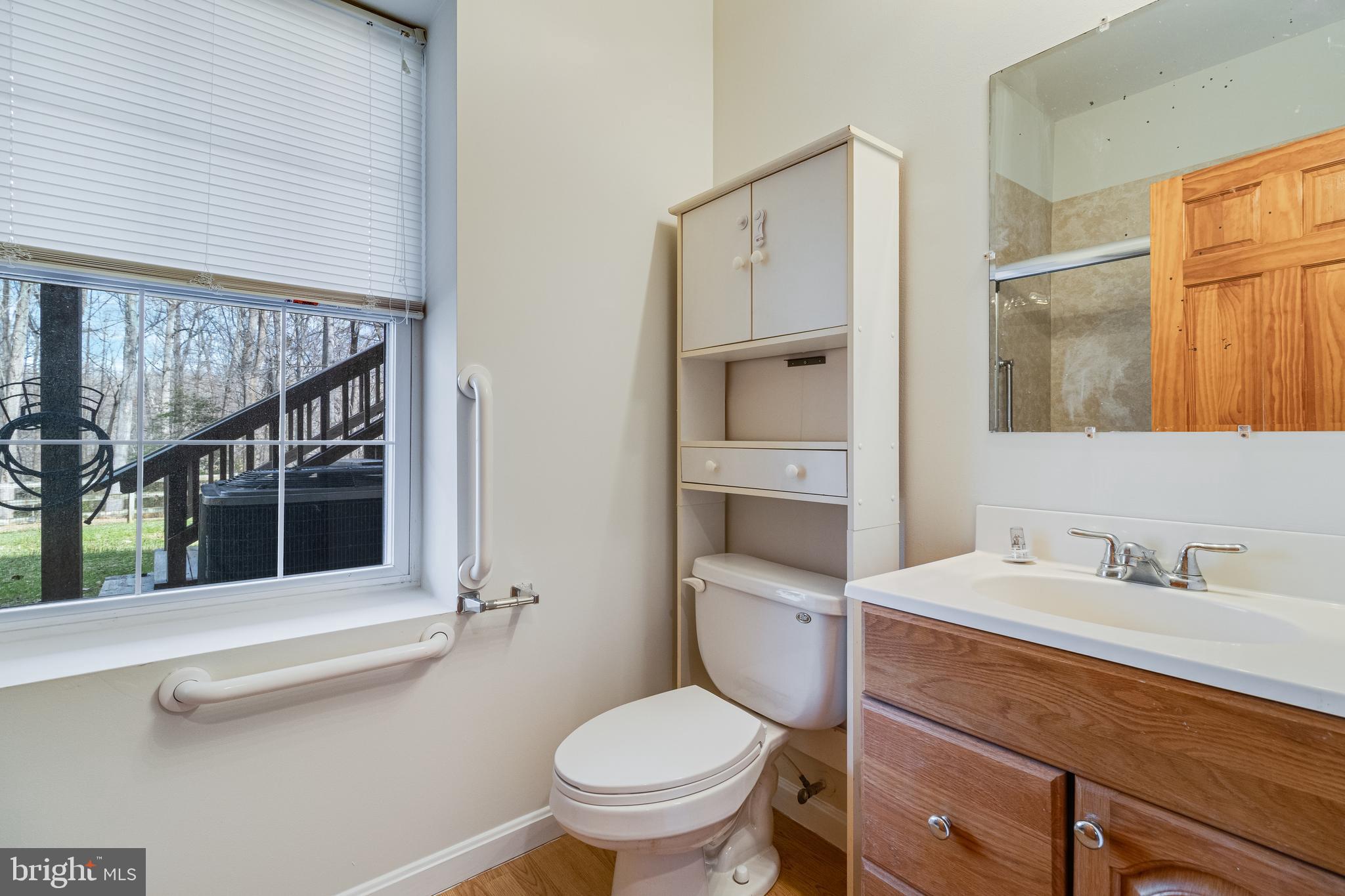 HUGGER - Residential