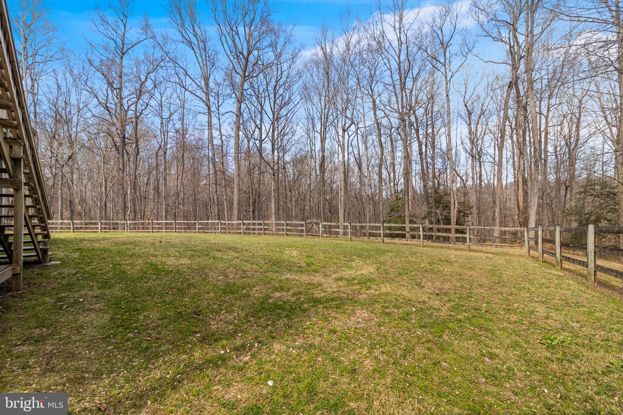 HUGGER - Residential