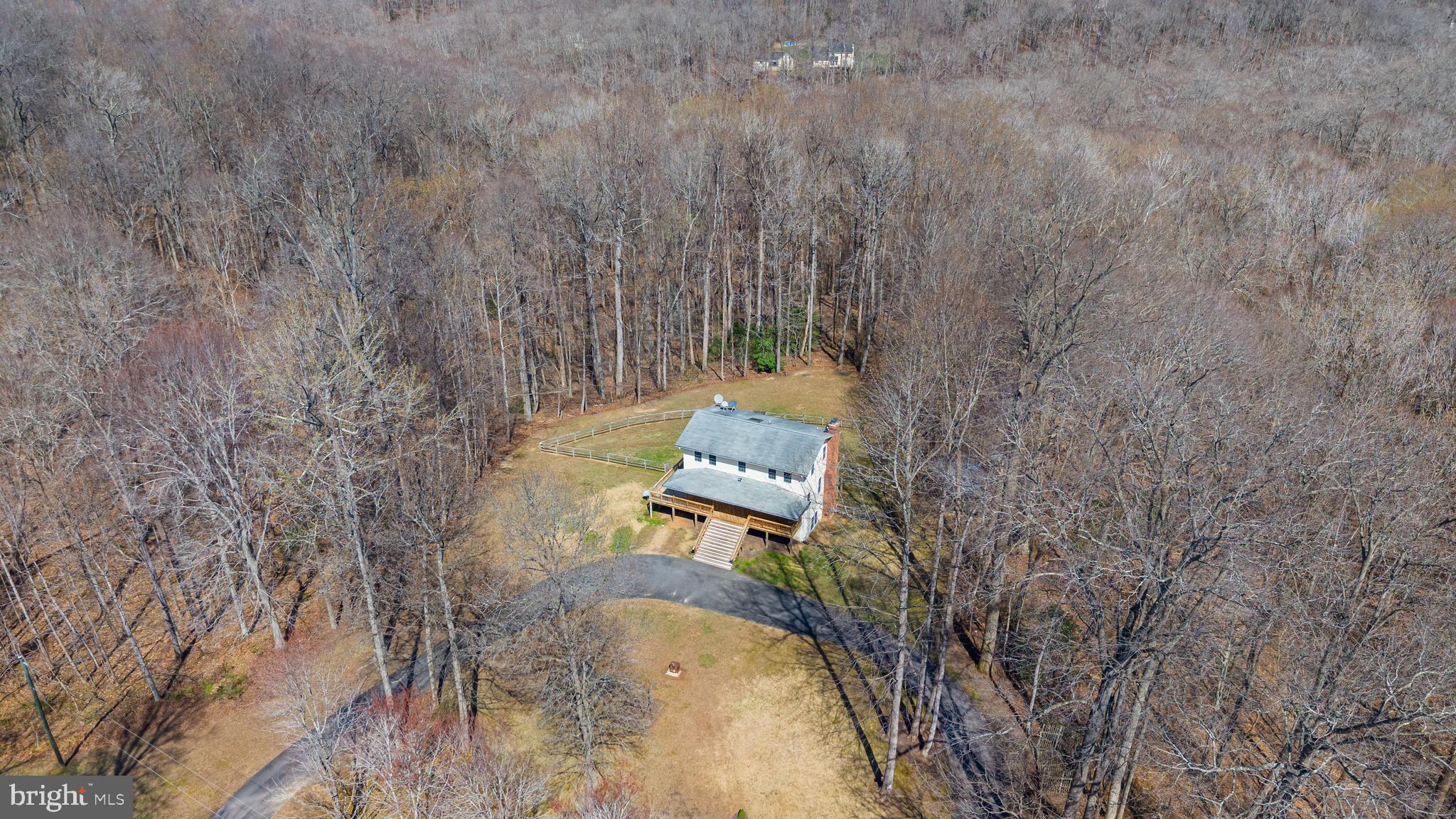 HUGGER - Residential