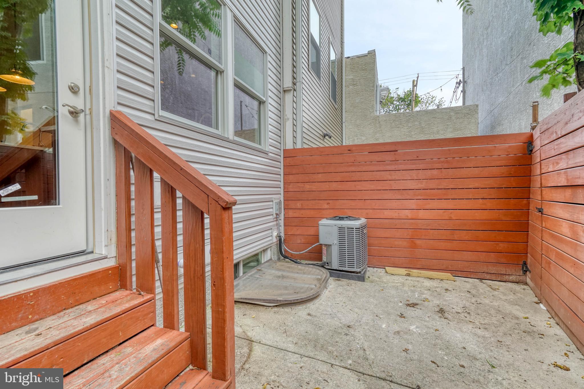 GRADUATE HOSPITAL - Residential Lease