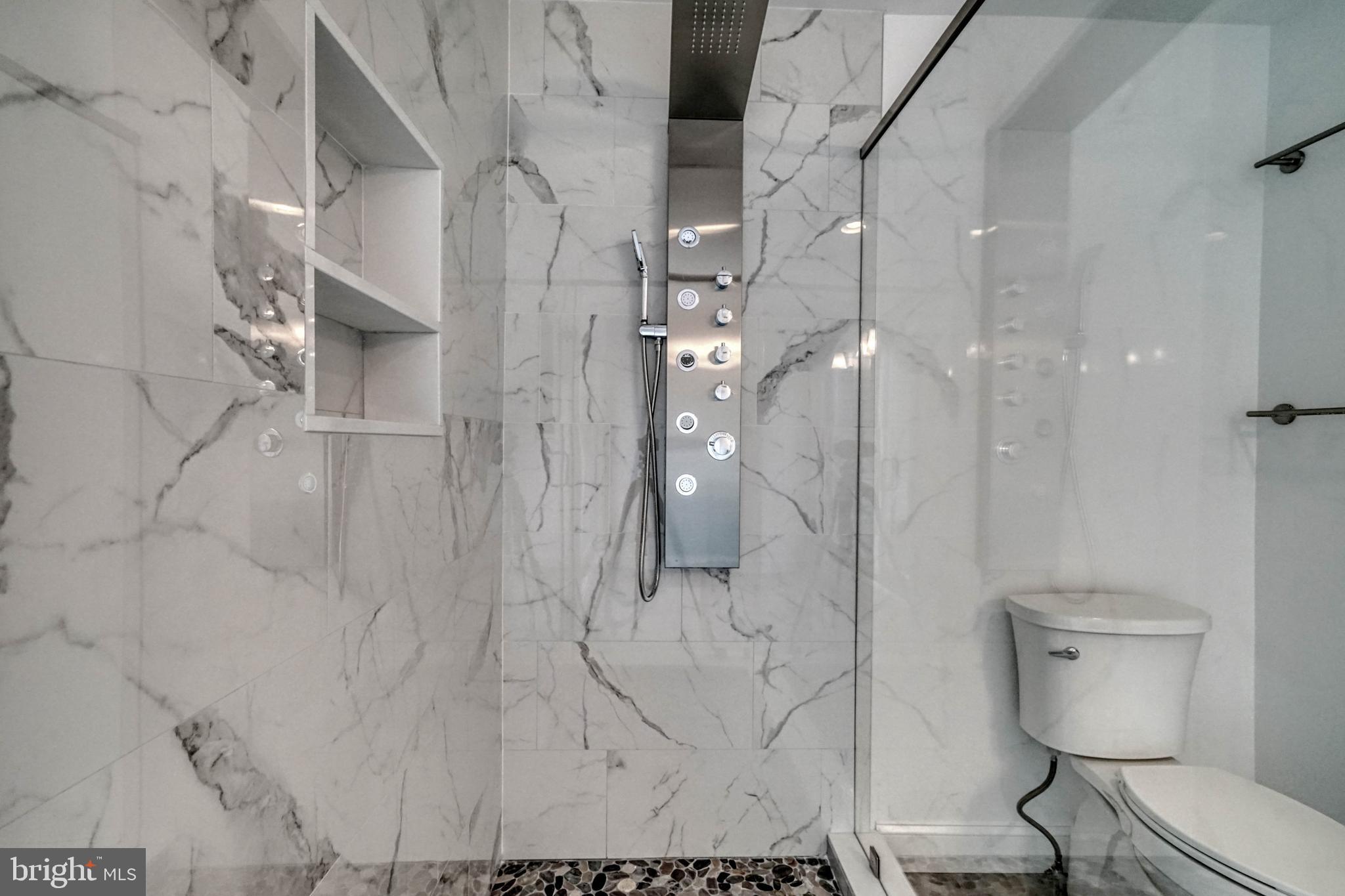 GRADUATE HOSPITAL - Residential Lease