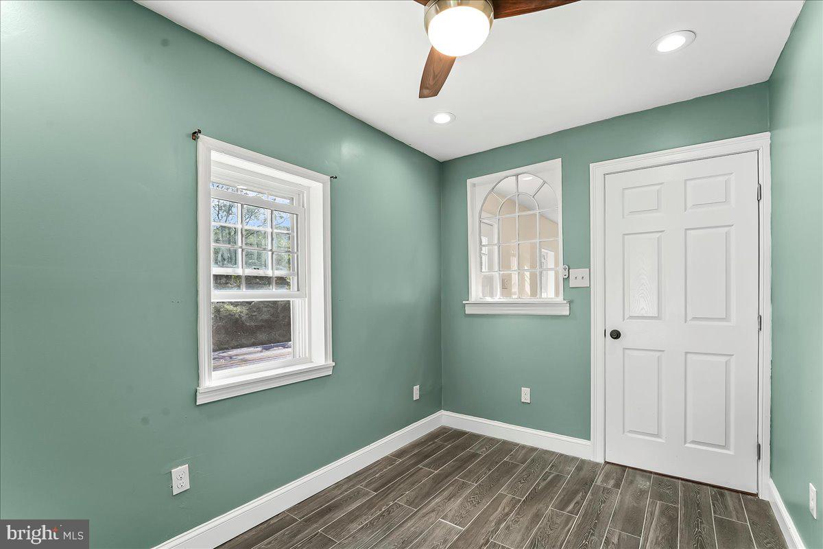 LEWISVILLE - Residential